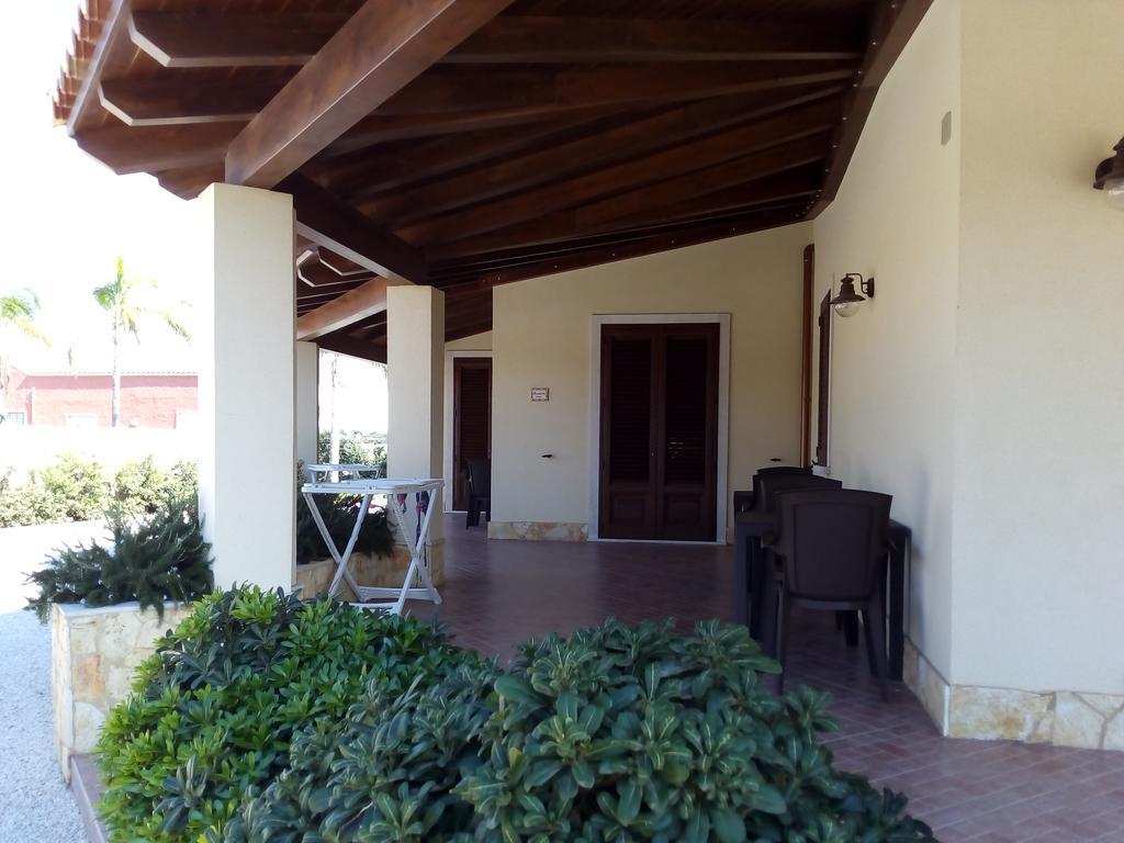 Baglio Olivastro Bed & Breakfast Digerbato Luaran gambar